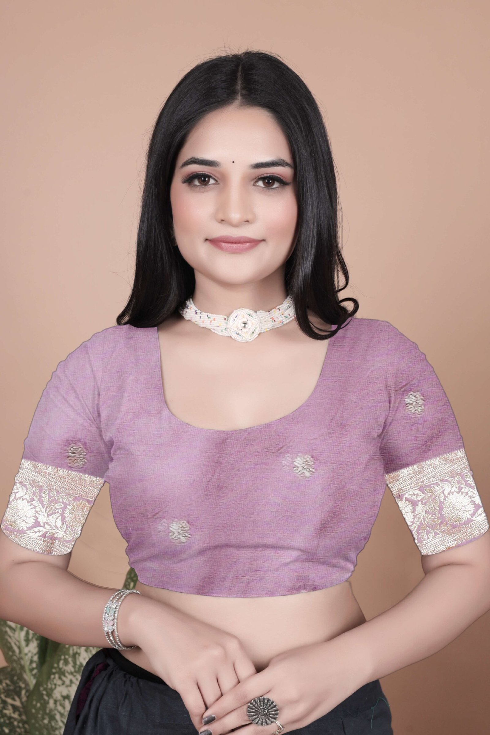Lavender Banarasi Silk Saree with Golden Zari & Peacock Motif Pallu | Wedding, Festive & Traditional Wear - Image 6